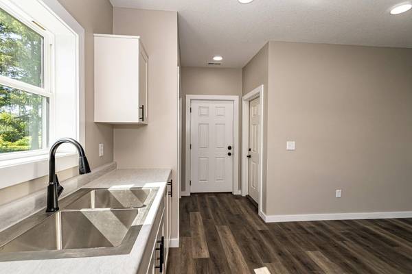 401 N Pearl ST, Zearing, IA 50278