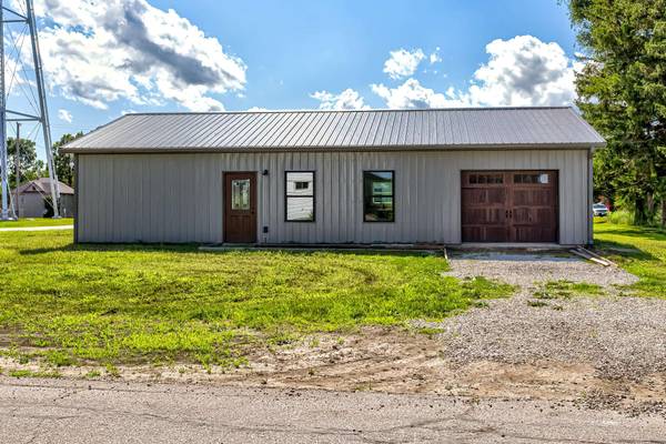 401 N Pearl ST, Zearing, IA 50278