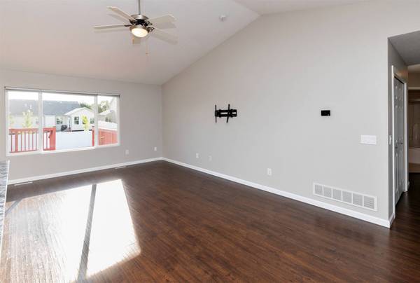 4815 NE Trilein Drive, Ankeny, IA 50021