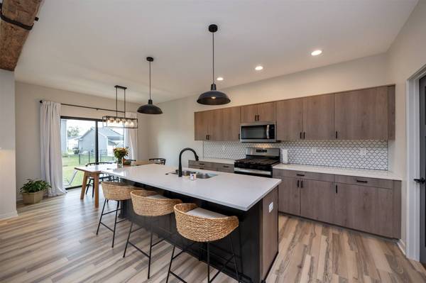 2205 Barry Drive, Adel, IA 50003