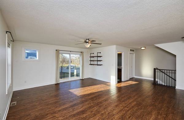 2714 NW Lois Lane, Ankeny, IA 50023