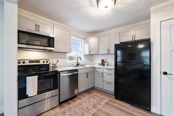 160 N 8th Street, IA 50154