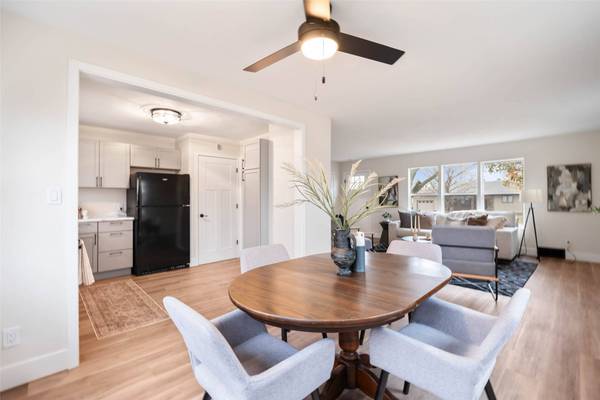 160 N 8th Street, IA 50154