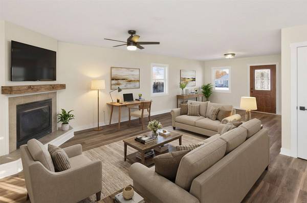 606 1st Avenue S, Altoona, IA 50009