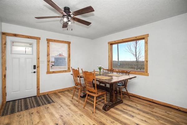 3240 Hammond Avenue, Stanhope, IA 50246