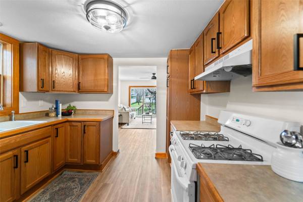 728 5th Street, Colo, IA 50056