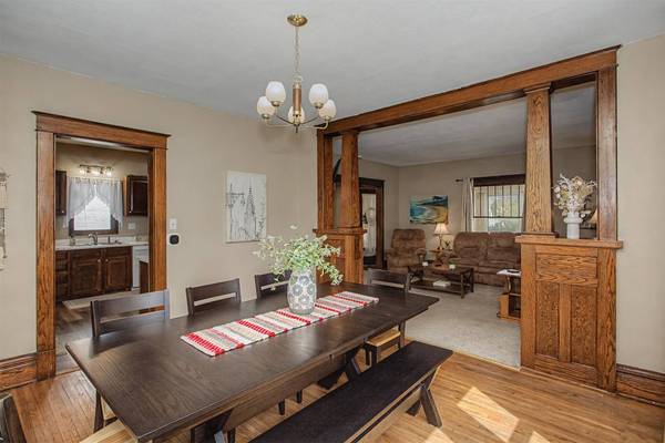 313 S Russell Avenue, Ames, IA 50010