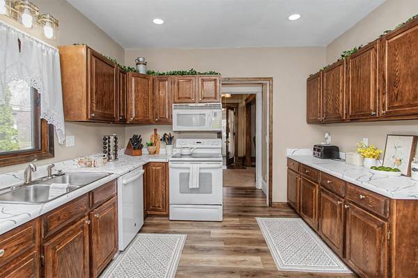 313 S Russell Avenue, Ames, IA 50010