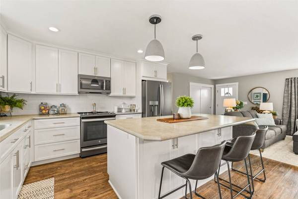 2501 Reyclif Drive, Marshalltown, IA 50158