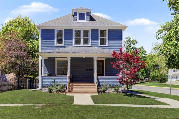721 Douglas Avenue, Ames, IA 50010