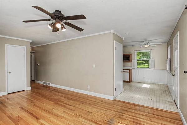 3905 Ontario Street, Ames, IA 50014