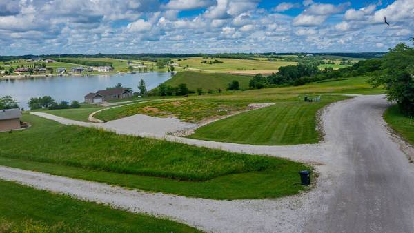 14736 Big Buck Run, Moravia, IA 52571