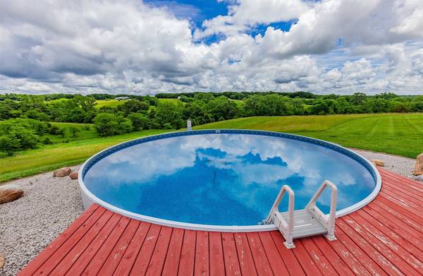 13186 Clearview Court, Moravia, IA 52571