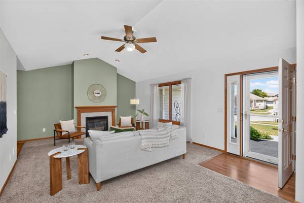 1520 Prairie Drive, Story City, IA 50248