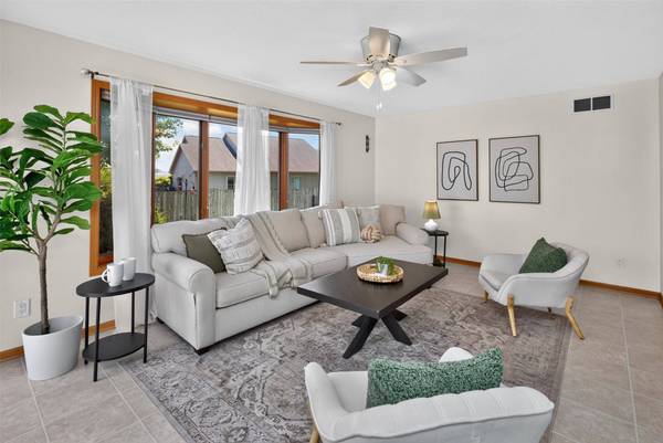 1520 Prairie Drive, Story City, IA 50248
