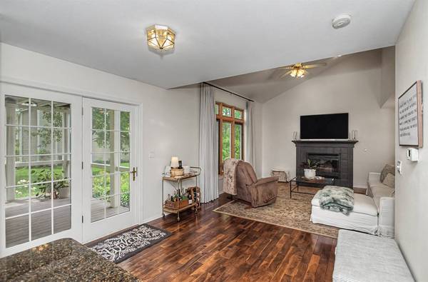 3020 Redbud Circle, Ames, IA 50014