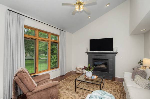 3020 Redbud Circle, Ames, IA 50014