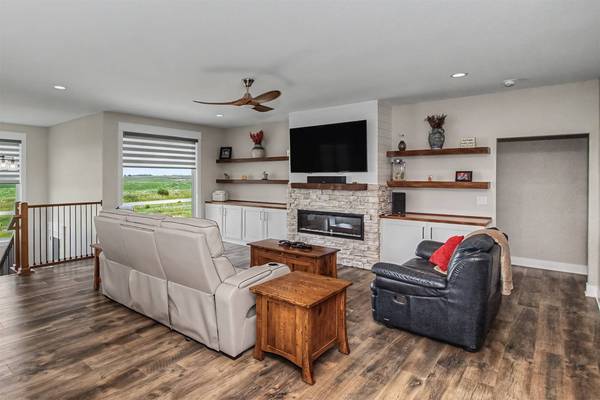 50181 Prairie Point Court, Ames, IA 50014