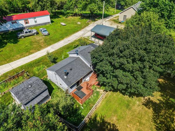 1380 Rock Creek Street W, Kellogg, IA 50135