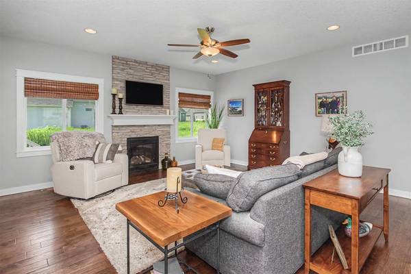 1408 Ledges Drive, Ames, IA 50010