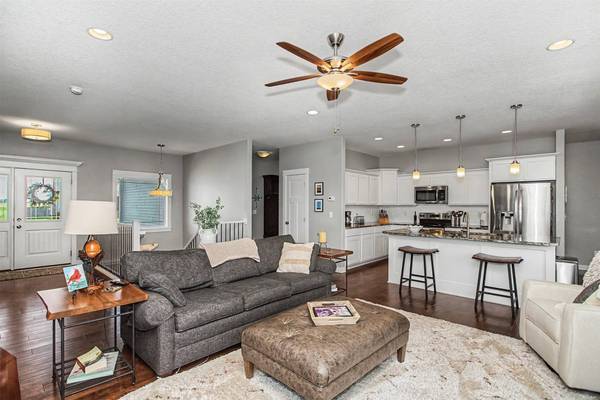 1408 Ledges Drive, Ames, IA 50010