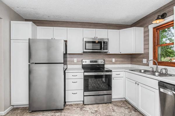 1407 Johnson Street, Ames, IA 50010
