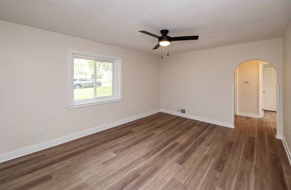 3912 53rd Street, Des Moines, IA 50310