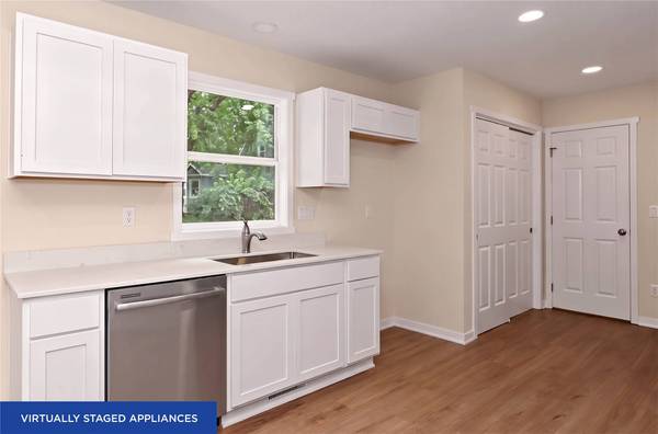 102 E Sycamore Street, Ogden, IA 50212