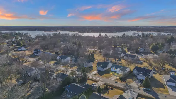 509 Bounty DR, Poplar Grove, IL 61065