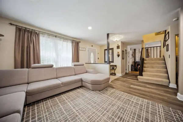 2121 PEPPERWOOD LN #0, Glendale Heights, IL 60139