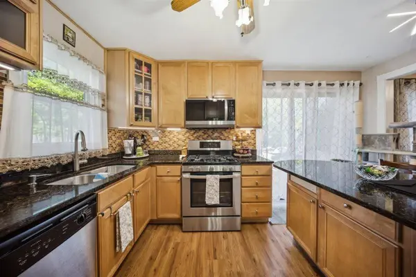 2121 PEPPERWOOD LN #0, Glendale Heights, IL 60139