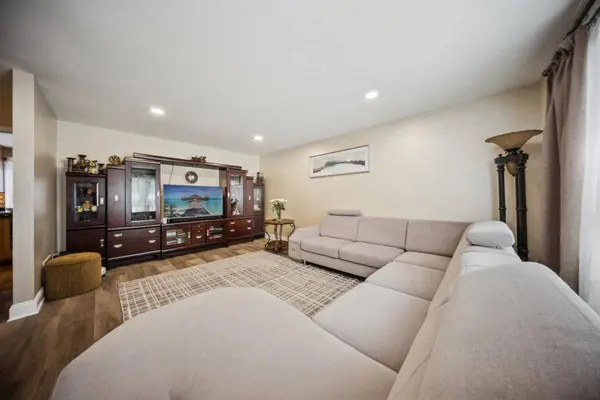2121 PEPPERWOOD LN #0, Glendale Heights, IL 60139