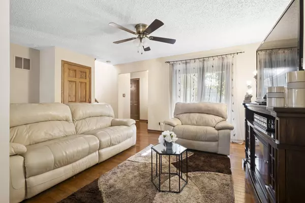 16203 Fox CT, Orland Hills, IL 60487