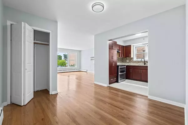 3124 Oak Park AVE, Berwyn, IL 60402