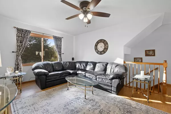 403 E Willow ST #403, Elburn, IL 60119