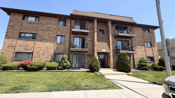 6348 Washington ST #3D, Chicago Ridge, IL 60415