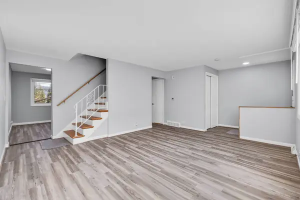 545 James Court #C, Glendale Heights, IL 60139