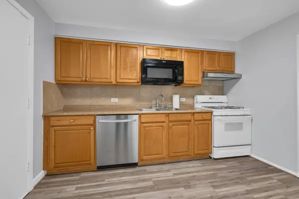 545 James Court #C, Glendale Heights, IL 60139