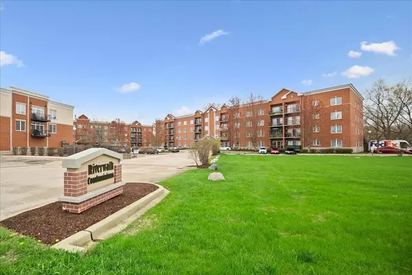 3501 Wellington Court #311, Rolling Meadows, IL 60008