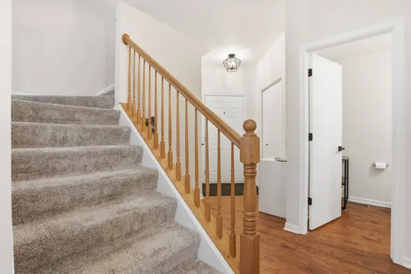 319 Grape Vine Trail, Oswego, IL 60543