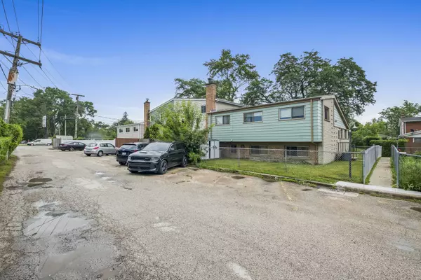 535 Glenshire Road, Glenview, IL 60025