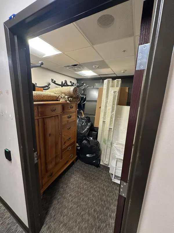 570 Oakwood Road, Lake Zurich, IL 60047