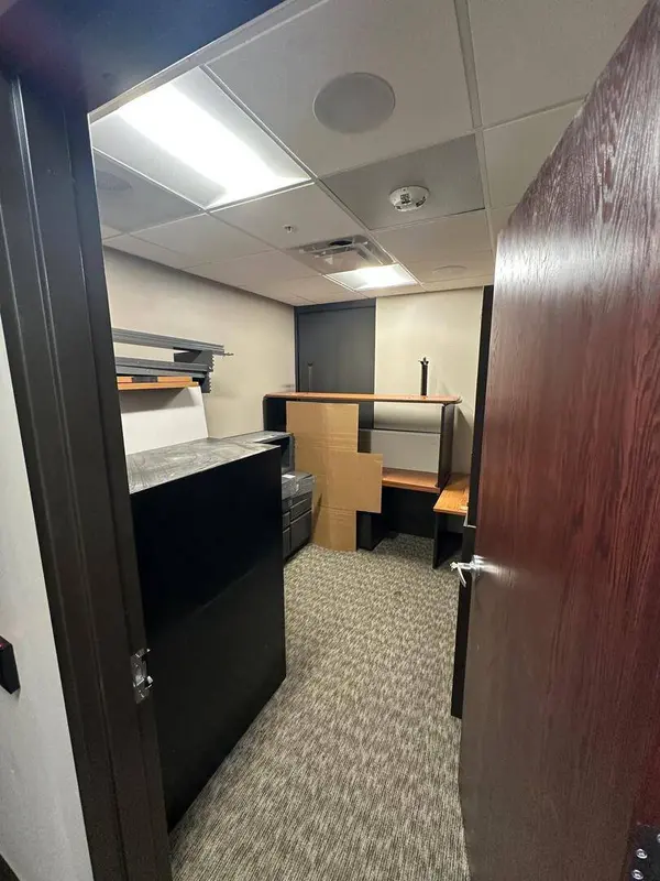 570 Oakwood Road, Lake Zurich, IL 60047