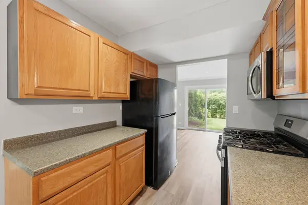 2674 Waterford CT, Aurora, IL 60502