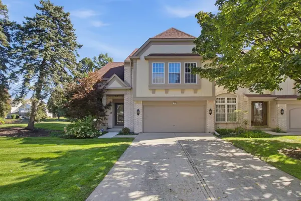 192 W Fox Hill DR