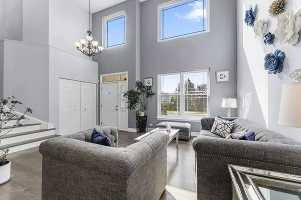 120 Willow Road, Wheeling, IL 60090