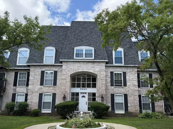 5400 Carriageway Drive #315, Rolling Meadows, IL 60008