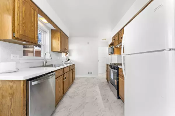 716 N Western Avenue, Park Ridge, IL 60068