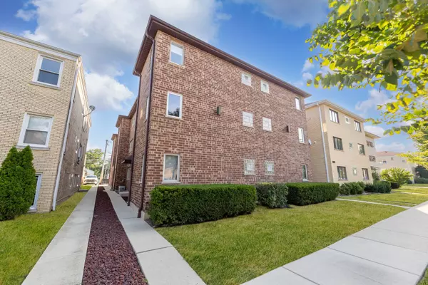 6625 N Northwest Highway #202, Chicago, IL 60631