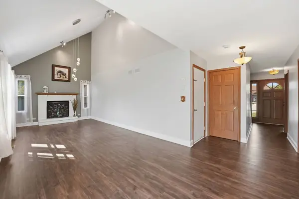 1133 Tewes Lane, Beach Park, IL 60099